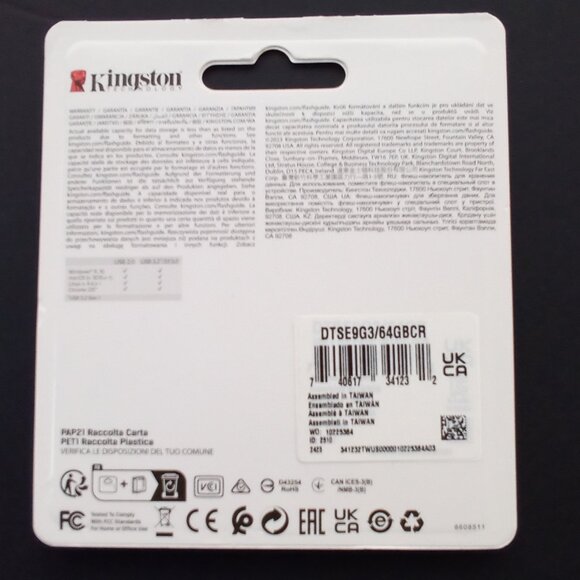 Kingston Technology: DataTraveler  SE9 G3 64GB  USB 3.2 - Picture 2 of 3